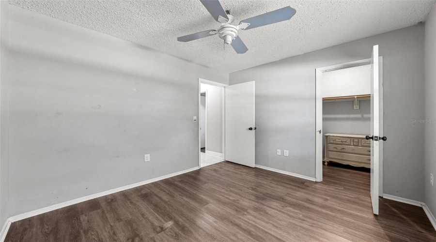 Lakeland, Florida 33812, 3 Bedroom Bedrooms, ,2 Bathroombathrooms,Residential,For Sale,Feather,0,Mfrtb8541736