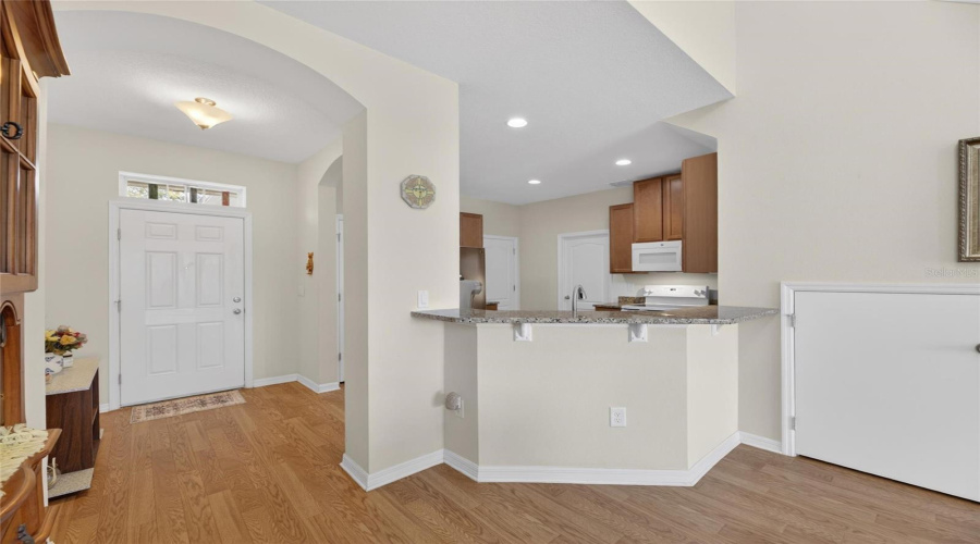 Brandon, Florida 33510, 3 Bedroom Bedrooms, ,2 Bathroombathrooms,Residential,For Sale,Broadway View,0,Mfrtb8504018