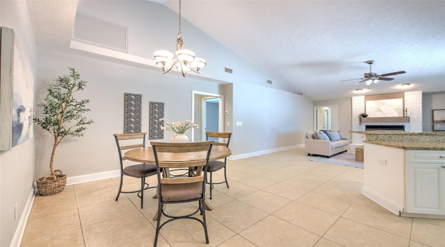 Valrico, Florida 33596, 4 Bedroom Bedrooms, ,3 Bathroombathrooms,Residential,For Sale,Northridge,0,Mfrtb8540338