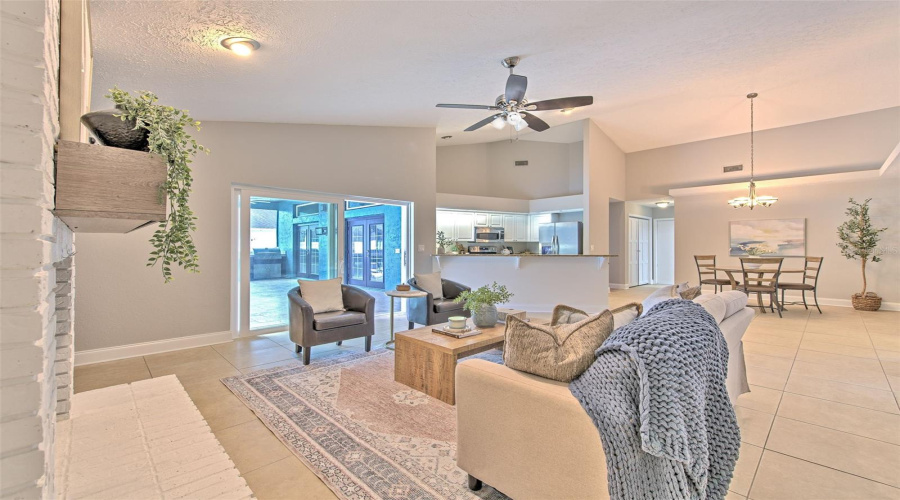 Valrico, Florida 33596, 4 Bedroom Bedrooms, ,3 Bathroombathrooms,Residential,For Sale,Northridge,0,Mfrtb8540338