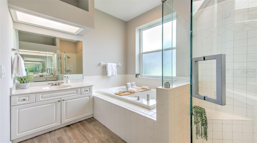 Primary Ensuite Bathroom