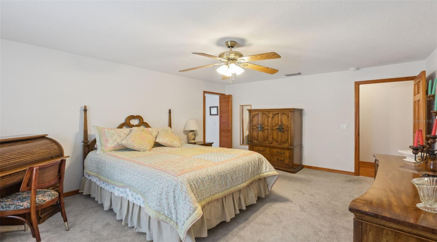 Eustis, Florida 32736, 3 Bedroom Bedrooms, ,2 Bathroombathrooms,Residential,For Sale,Dahlia,0,Mfro6386421