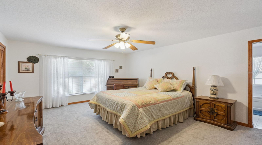 Eustis, Florida 32736, 3 Bedroom Bedrooms, ,2 Bathroombathrooms,Residential,For Sale,Dahlia,0,Mfro6386421