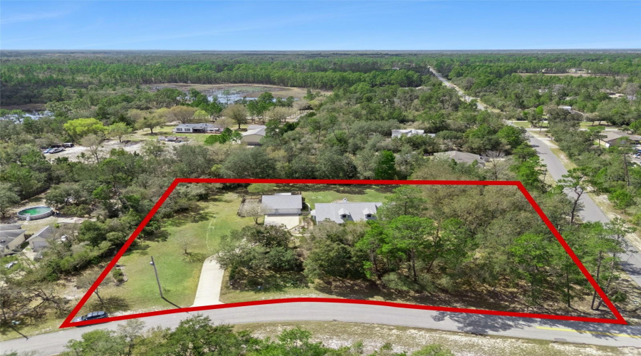 Eustis, Florida 32736, 3 Bedroom Bedrooms, ,2 Bathroombathrooms,Residential,For Sale,Dahlia,0,Mfro6386421
