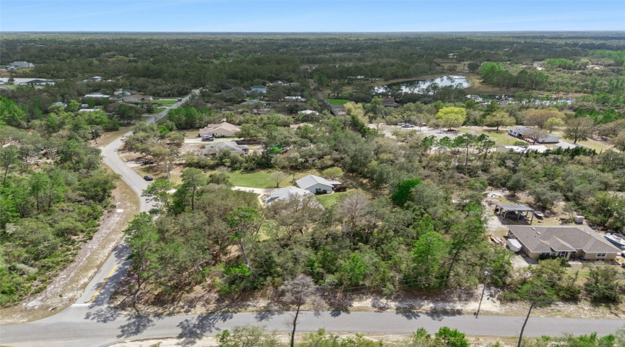 Eustis, Florida 32736, 3 Bedroom Bedrooms, ,2 Bathroombathrooms,Residential,For Sale,Dahlia,0,Mfro6386421