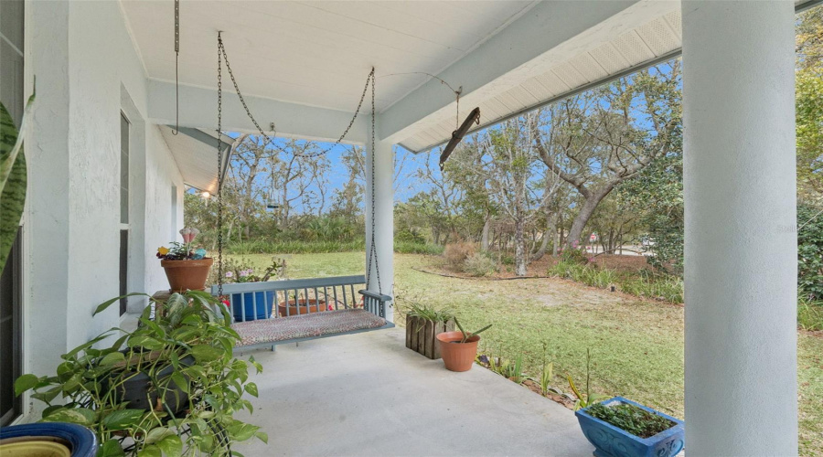 Eustis, Florida 32736, 3 Bedroom Bedrooms, ,2 Bathroombathrooms,Residential,For Sale,Dahlia,0,Mfro6386421