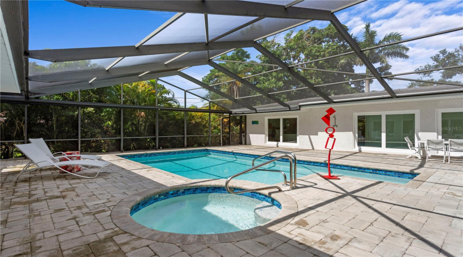 Sarasota, Florida 34231, 4 Bedroom Bedrooms, ,3 Bathroombathrooms,Residential,For Sale,Pine Bay,0,Mfra4695249
