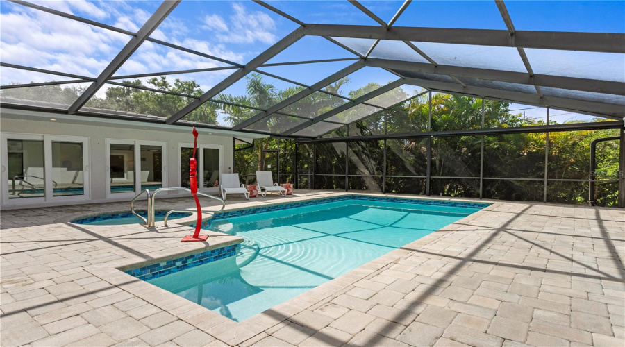 Sarasota, Florida 34231, 4 Bedroom Bedrooms, ,3 Bathroombathrooms,Residential,For Sale,Pine Bay,0,Mfra4695249