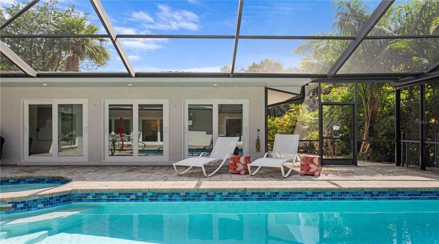 Sarasota, Florida 34231, 4 Bedroom Bedrooms, ,3 Bathroombathrooms,Residential,For Sale,Pine Bay,0,Mfra4695249
