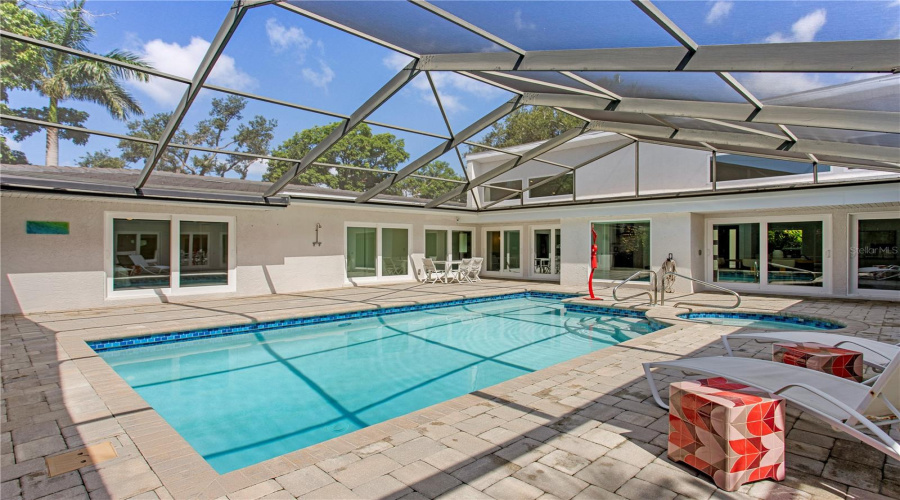 Sarasota, Florida 34231, 4 Bedroom Bedrooms, ,3 Bathroombathrooms,Residential,For Sale,Pine Bay,0,Mfra4695249