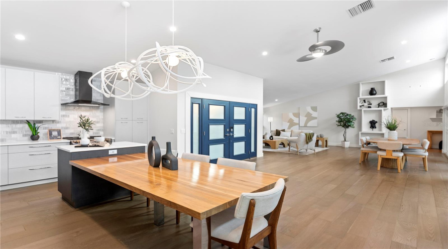 Sarasota, Florida 34231, 4 Bedroom Bedrooms, ,3 Bathroombathrooms,Residential,For Sale,Pine Bay,0,Mfra4695249