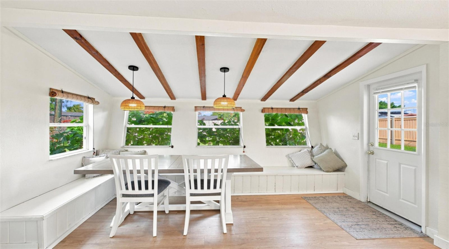 Venice, Florida 34293, 2 Bedroom Bedrooms, ,1 Bathroombathrooms,Residential,For Sale,Banyan,0,Mfra4704192