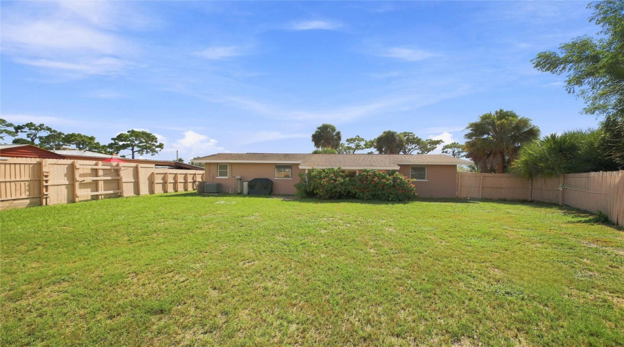 Venice, Florida 34293, 2 Bedroom Bedrooms, ,1 Bathroombathrooms,Residential,For Sale,Banyan,0,Mfra4704192