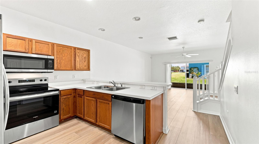 Gibsonton, Florida 33534, 2 Bedroom Bedrooms, ,2 Bathroombathrooms,Residential,For Sale,Kings Crossing,0,Mfrtb8531234