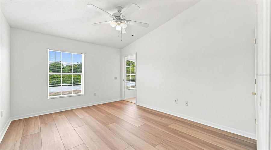 Gibsonton, Florida 33534, 2 Bedroom Bedrooms, ,2 Bathroombathrooms,Residential,For Sale,Kings Crossing,0,Mfrtb8531234