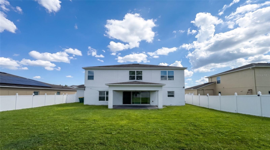 Kissimmee, Florida 34758, 5 Bedroom Bedrooms, ,3 Bathroombathrooms,Residential,For Sale,Blue Lake,0,Mfro6434741