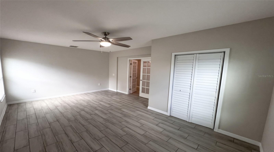 Kissimmee, Florida 34758, 5 Bedroom Bedrooms, ,3 Bathroombathrooms,Residential,For Sale,Blue Lake,0,Mfro6434741
