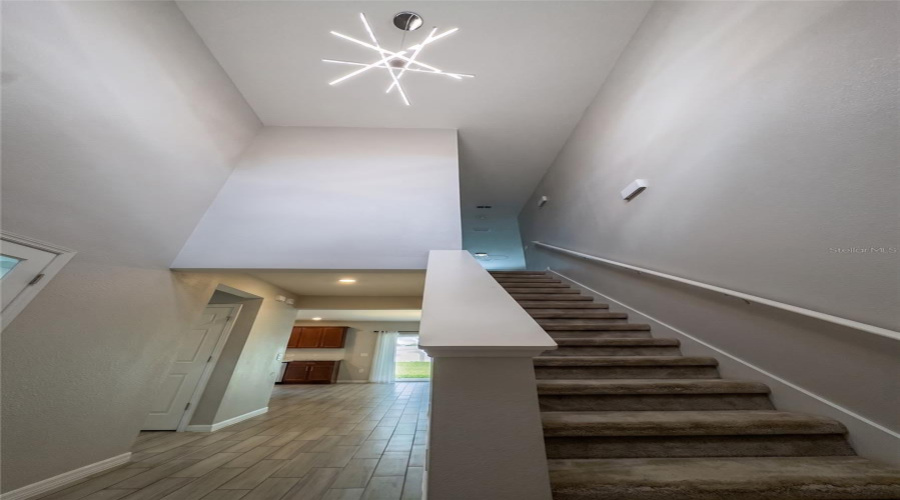 Kissimmee, Florida 34758, 5 Bedroom Bedrooms, ,3 Bathroombathrooms,Residential,For Sale,Blue Lake,0,Mfro6434741