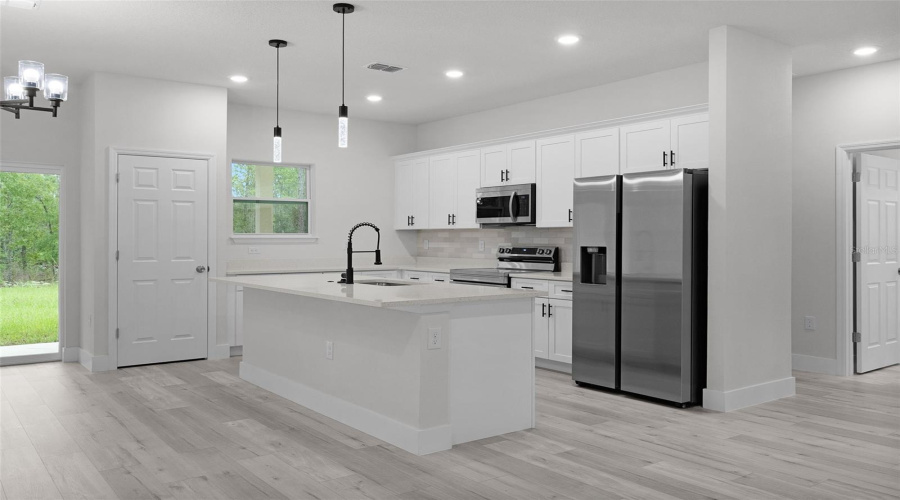 Kitchen With Island Breakfast Bar