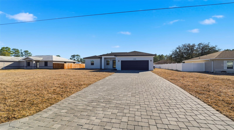 Ocala, Florida 34473, 4 Bedroom Bedrooms, ,2 Bathroombathrooms,Residential,For Sale,129Th,0,Mfro6378431