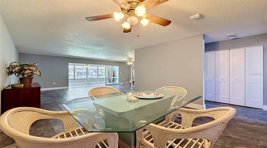 Gulfport, Florida 33707, 1 Bedroom Bedrooms, ,1 Bathroombathrooms,Residential,For Sale,59Th,0,Mfrtb8515626