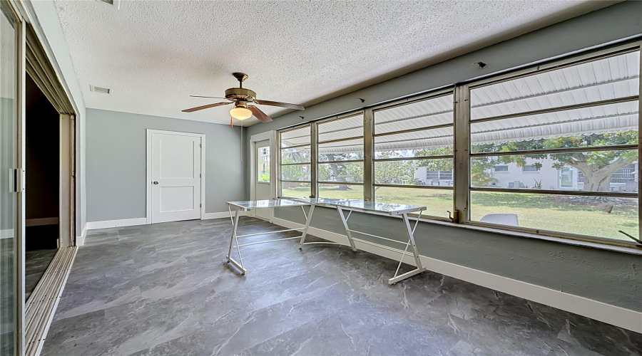 Sunroom/Florida Room