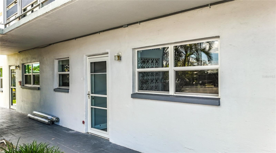 Gulfport, Florida 33707, 1 Bedroom Bedrooms, ,1 Bathroombathrooms,Residential,For Sale,59Th,0,Mfrtb8515626