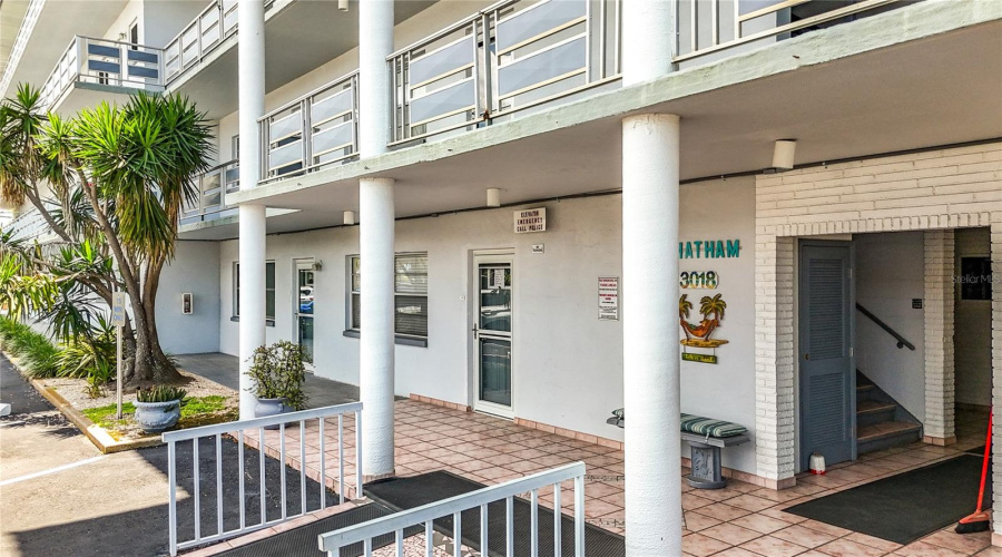 Gulfport, Florida 33707, 1 Bedroom Bedrooms, ,1 Bathroombathrooms,Residential,For Sale,59Th,0,Mfrtb8515626