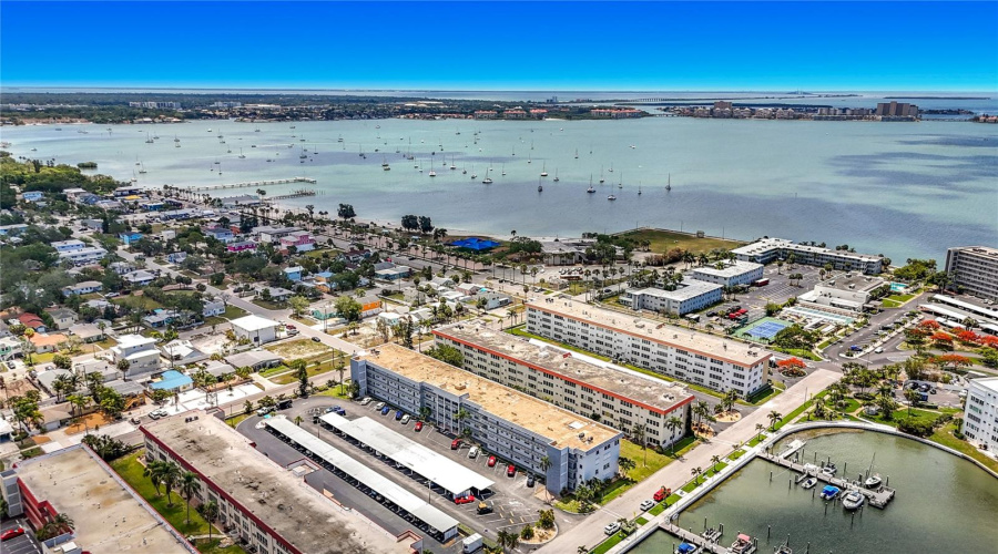 Gulfport, Florida 33707, 1 Bedroom Bedrooms, ,1 Bathroombathrooms,Residential,For Sale,59Th,0,Mfrtb8515626