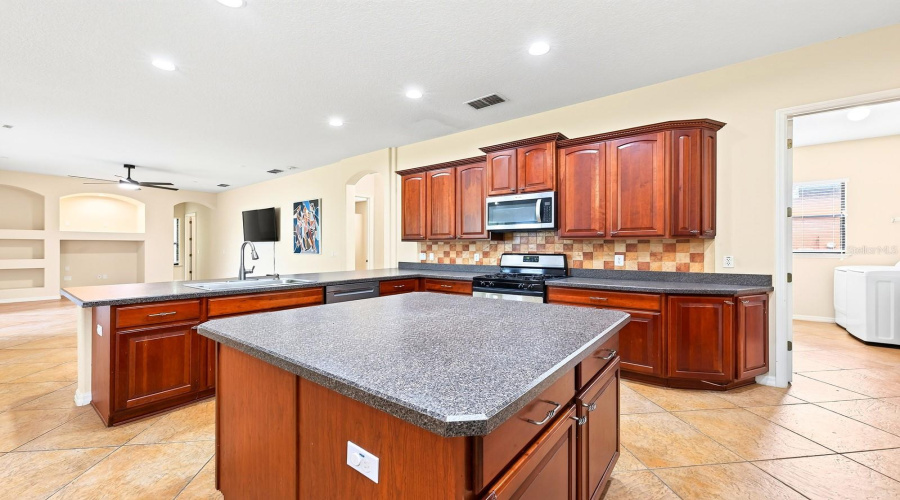 Debary, Florida 32713, 4 Bedroom Bedrooms, ,3 Bathroombathrooms,Residential,For Sale,Verde,0,Mfro6432246