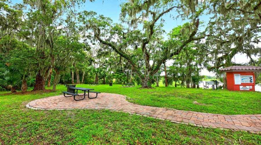 Debary, Florida 32713, 4 Bedroom Bedrooms, ,3 Bathroombathrooms,Residential,For Sale,Verde,0,Mfro6432246