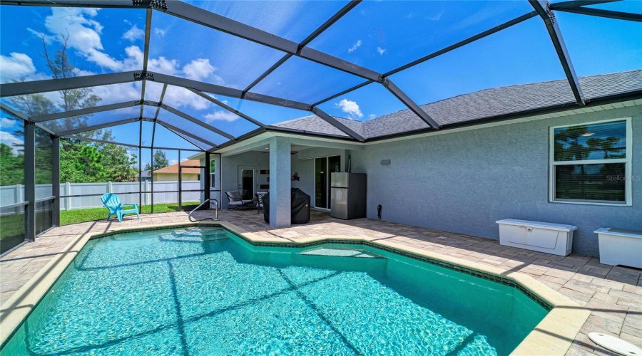Port Charlotte, Florida 33981, 3 Bedroom Bedrooms, ,2 Bathroombathrooms,Residential,For Sale,Lyneburg,0,Mfrd6148554
