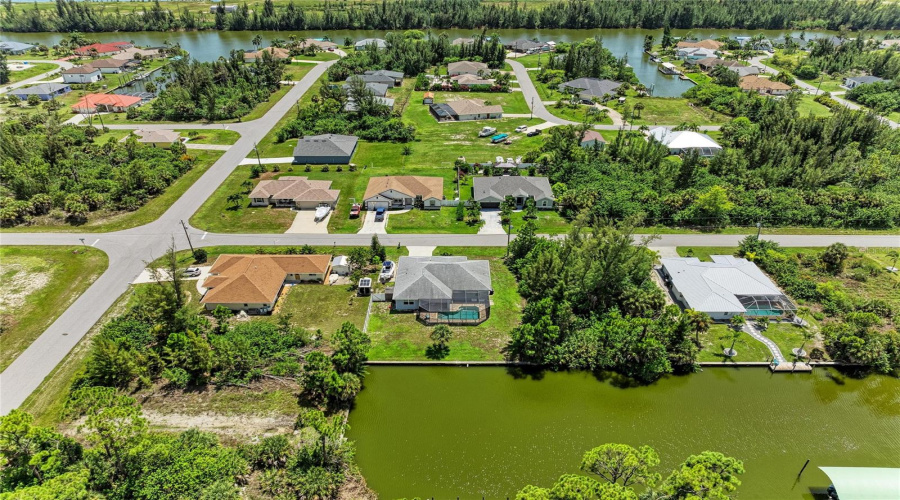 Port Charlotte, Florida 33981, 3 Bedroom Bedrooms, ,2 Bathroombathrooms,Residential,For Sale,Lyneburg,0,Mfrd6148554