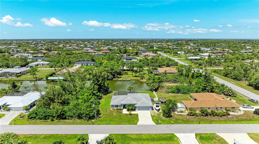 Port Charlotte, Florida 33981, 3 Bedroom Bedrooms, ,2 Bathroombathrooms,Residential,For Sale,Lyneburg,0,Mfrd6148554