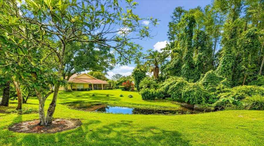 Lutz, Florida 33558, 4 Bedroom Bedrooms, ,3 Bathroombathrooms,Residential,For Sale,Avenue Du Soleil,0,Mfrtb8535132