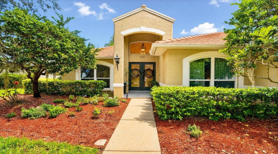Lutz, Florida 33558, 4 Bedroom Bedrooms, ,3 Bathroombathrooms,Residential,For Sale,Avenue Du Soleil,0,Mfrtb8535132