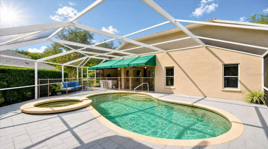 Lutz, Florida 33558, 4 Bedroom Bedrooms, ,3 Bathroombathrooms,Residential,For Sale,Avenue Du Soleil,0,Mfrtb8535132