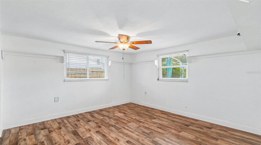 Holiday, Florida 34690, 2 Bedroom Bedrooms, ,1 Bathroombathrooms,Residential,For Sale,Tamarac,0,Mfrtb8527609