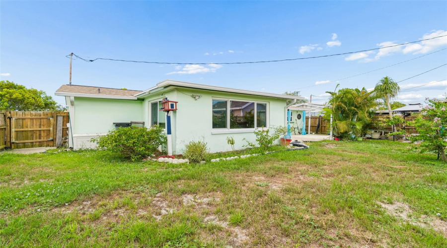 Holiday, Florida 34690, 2 Bedroom Bedrooms, ,1 Bathroombathrooms,Residential,For Sale,Tamarac,0,Mfrtb8527609