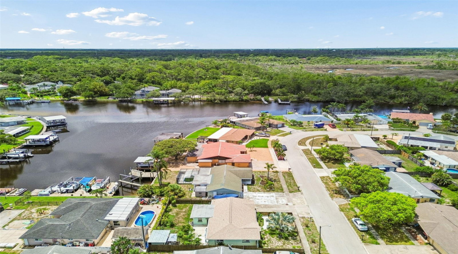 Holiday, Florida 34690, 2 Bedroom Bedrooms, ,1 Bathroombathrooms,Residential,For Sale,Tamarac,0,Mfrtb8527609