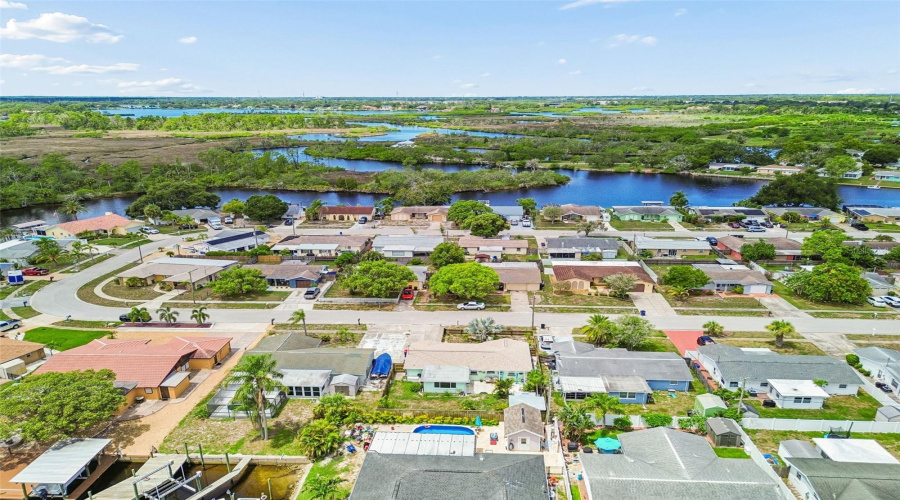 Holiday, Florida 34690, 2 Bedroom Bedrooms, ,1 Bathroombathrooms,Residential,For Sale,Tamarac,0,Mfrtb8527609