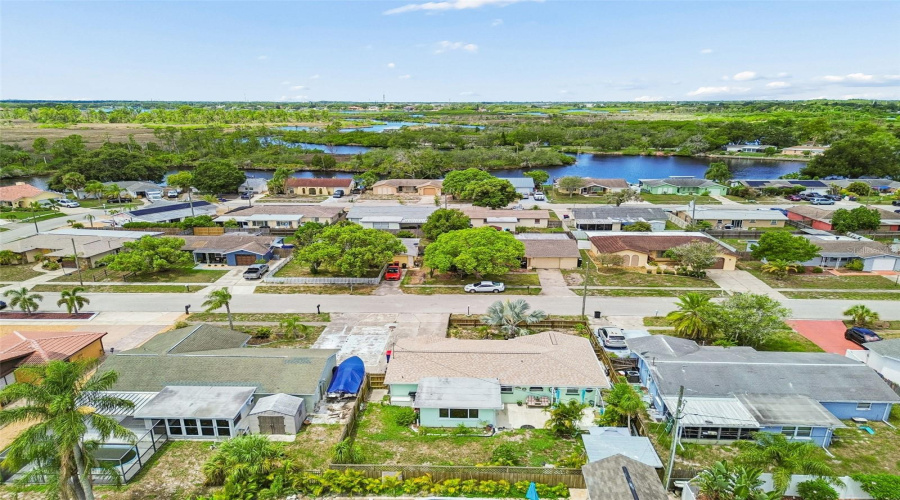 Holiday, Florida 34690, 2 Bedroom Bedrooms, ,1 Bathroombathrooms,Residential,For Sale,Tamarac,0,Mfrtb8527609