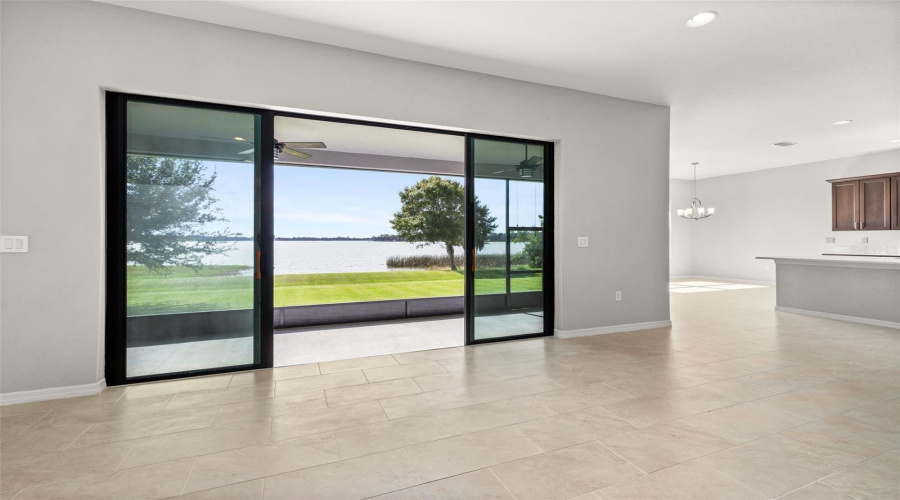 Auburndale, Florida 33823, 5 Bedroom Bedrooms, ,3 Bathroombathrooms,Residential,For Sale,Lake View,0,Mfrs5155411