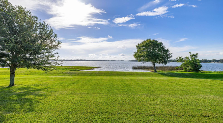 Auburndale, Florida 33823, 5 Bedroom Bedrooms, ,3 Bathroombathrooms,Residential,For Sale,Lake View,0,Mfrs5155411