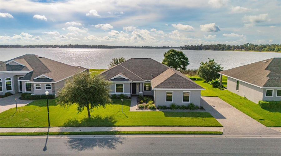 Auburndale, Florida 33823, 5 Bedroom Bedrooms, ,3 Bathroombathrooms,Residential,For Sale,Lake View,0,Mfrs5155411