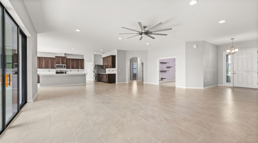 Auburndale, Florida 33823, 5 Bedroom Bedrooms, ,3 Bathroombathrooms,Residential,For Sale,Lake View,0,Mfrs5155411