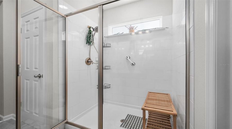 Jacksonville, Florida 32218, 3 Bedroom Bedrooms, ,2 Bathroombathrooms,Residential,For Sale,Bridgehampton,0,Mfrgc539682