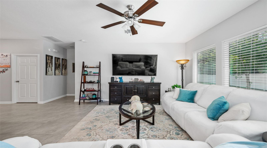 Jacksonville, Florida 32218, 3 Bedroom Bedrooms, ,2 Bathroombathrooms,Residential,For Sale,Bridgehampton,0,Mfrgc539682