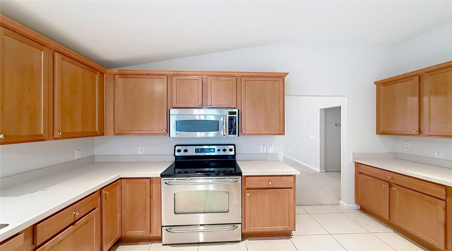 Ocala, Florida 34474, 4 Bedroom Bedrooms, ,2 Bathroombathrooms,Residential,For Sale,40Th,0,Mfro6428077