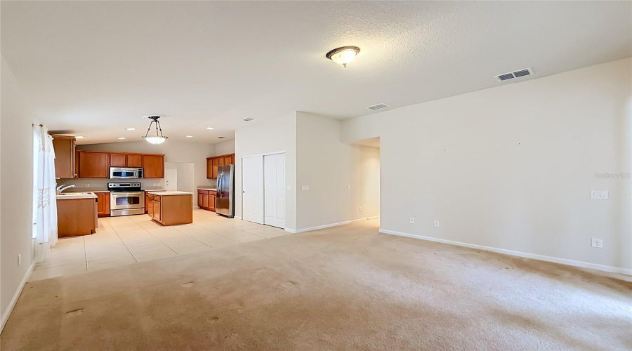 Ocala, Florida 34474, 4 Bedroom Bedrooms, ,2 Bathroombathrooms,Residential,For Sale,40Th,0,Mfro6428077